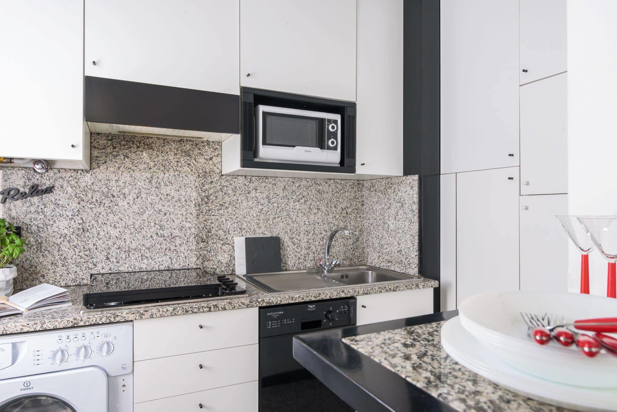 Alcuino Apartment Milano Esterno foto